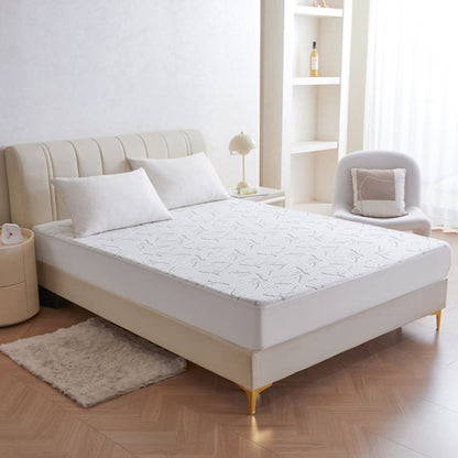 🛏️ 50% Off! 🌿 Waterproof Bamboo Fiber Mattress Protector – Breathable, Anti-Mite TPU – 360° Fitted Sheet for Peaceful Nights 💤